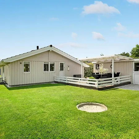 Haderslev With Fireplace Ii *